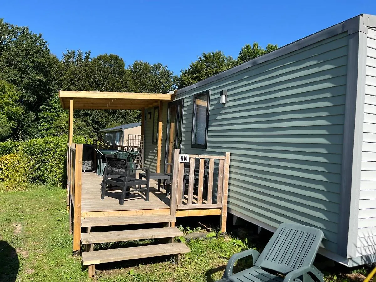 Campsite Mobilhome Tout Confort R10 Domaine De Lanniron Quimper
